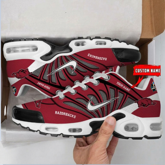 [FLASH SALE] NEW CUSTOMIZED CWS NCAA03 AKR AK RAZORBACKS UNISEX AIR MAX PLUS SNEAKERS